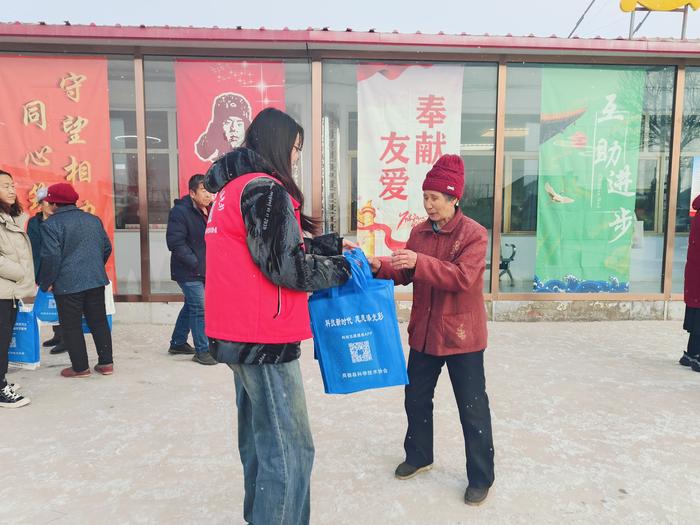 ba7cef1dc59bf463c5b4b70128addd0