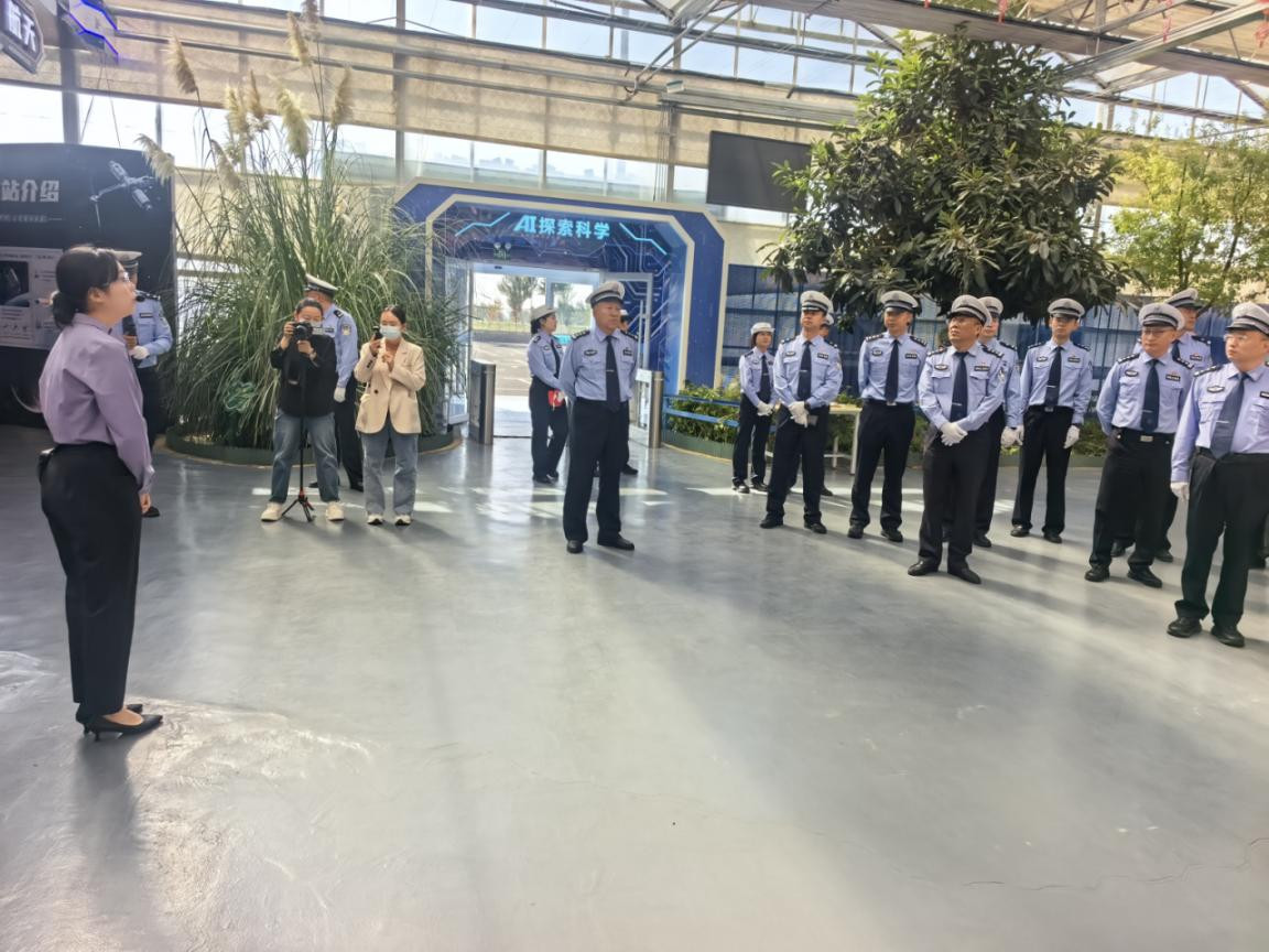 图片10 图片10